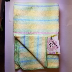 SOLD ⏰Yellow and Green Circo soft blanket